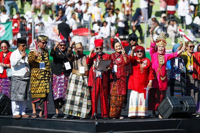 Disebut Peduli Budaya & Adat, Ganjar Dapat Dukungan Sultan-Bangsawan