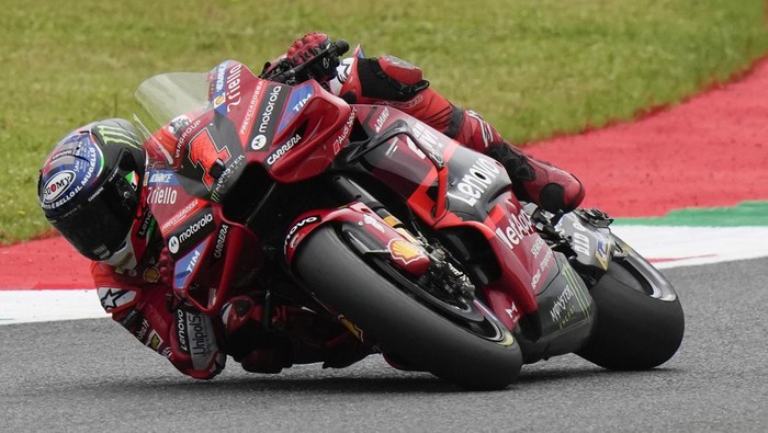 Italys Francesco Bagnaia rides his Ducati during the qualifying session for the MotoGP Italian Grand Prix, at the Mugello circuit in Scarperia, Italy, Saturday, June 10, 2023. (AP Photo/Luca Bruno)