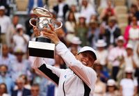 Iga Swiatek Kalahkan Muchova, Rebut Titel Juara French Open 2023