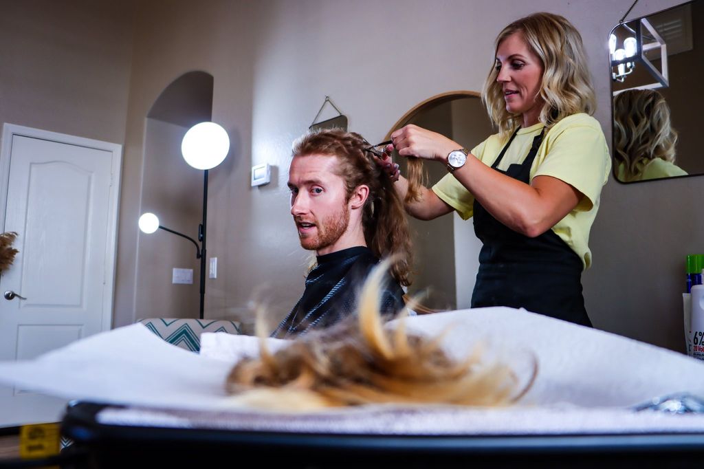 Melanie Shaha dan putranya Matt Shaha.