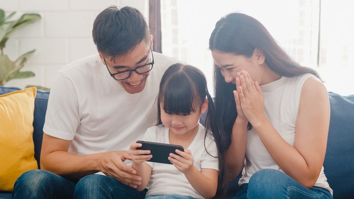 Mendidik Anak Pakai Smartphone