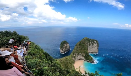 Objek wisata pantai kelingking di Desa Bunga Mekar, Nusa Penida beberapa waktu lalu. (Putu Krista/detikBali)