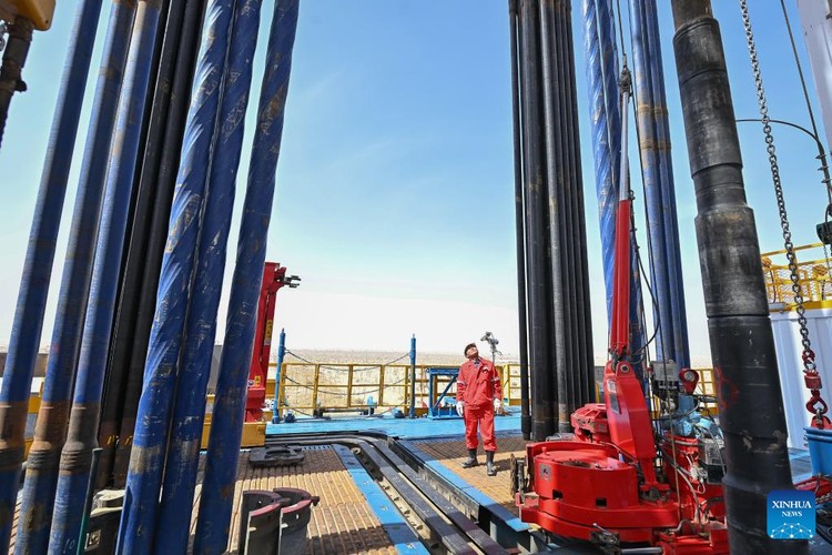 Penggalian lubang terdalam China