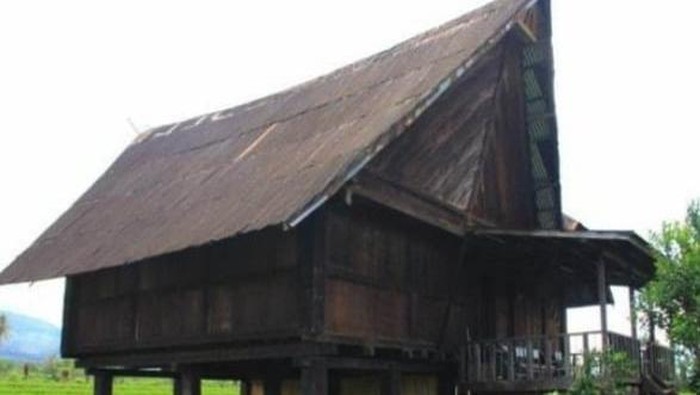 Rumah adat Sumatera Selatan, Rumah Tatahan.