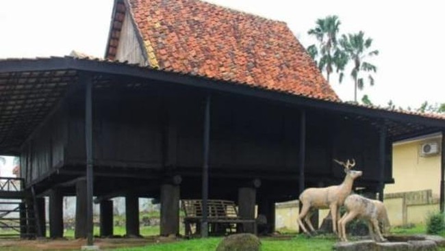 Keren! 5 Rumah Adat Indonesia Ini Tahan Gempa