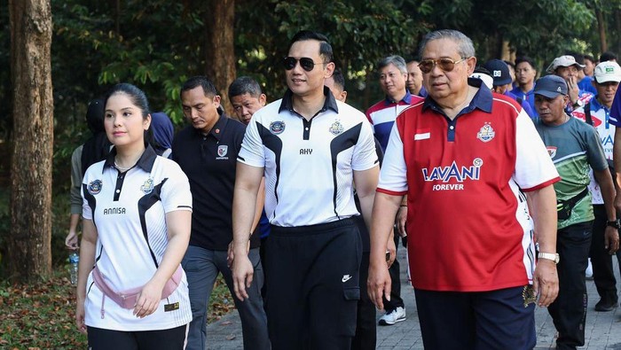 AHY hingga SBY Curi Perhatian di GBK