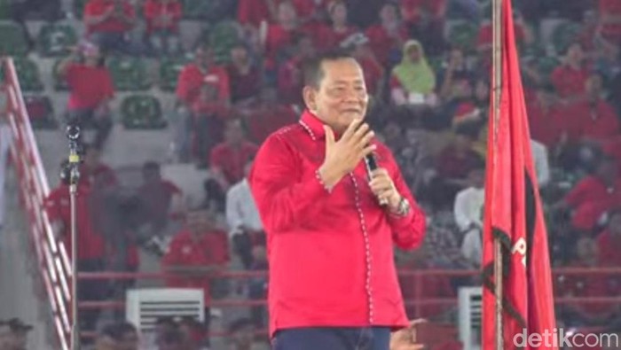 Ketua PDIP Sumut Rapidin Simbolon. (Foto: Ahmad Arfah/detikSumut).