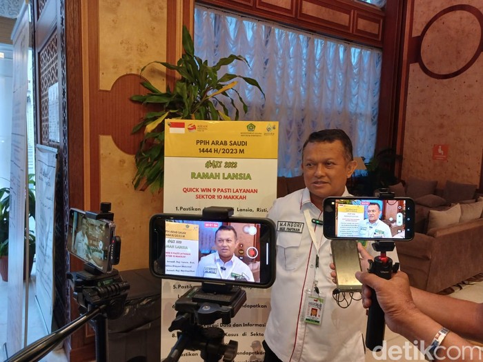 Ketua Sektor 10 Misfalah Makkah, Arab Saudi M. Anshari