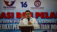 Dalam kesempatan ini, Hary Tanoe juga berbicara alasan berkoalisi dengan PDIP karena sudah mengusung Ganjar Pranowo sebagai capres dan PDIP sudah memenuhi syarat ambang batas capres. 