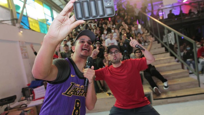 NBA Finals Fest 2023 Salurkan Semangat Basket ke Indonesia National Basketball Association (NBA) Hadirkan keseruan magi para penggemar basket di Indonesia melalui kegiatan NBA Finals Fest. Acara ini dimulai dari tanggal 9-11 Juni 2023.