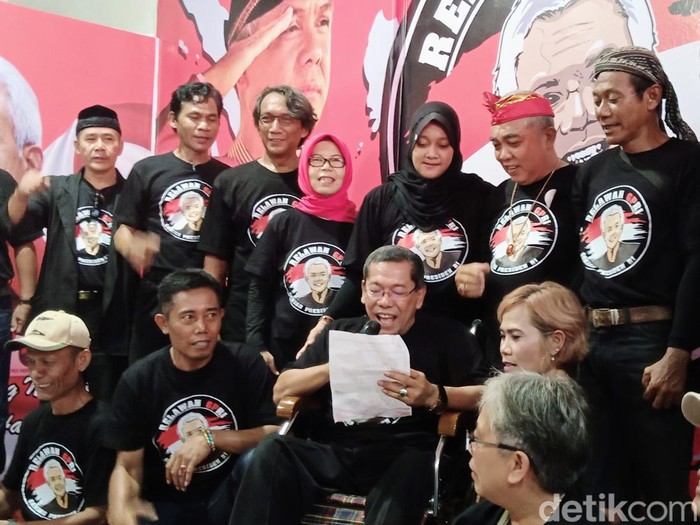 Pembacaan deklarasi relawan dukung Ganjar Pranowo di Kabupaten Purworejo, Jawa Tengah, Minggu (11/6/2023).