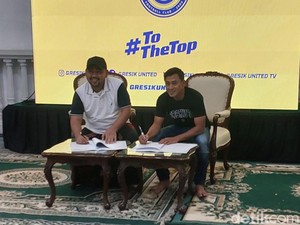 Perkenalkan Samsul Arif, Gresik United Optimistis Promosi ke Liga 1