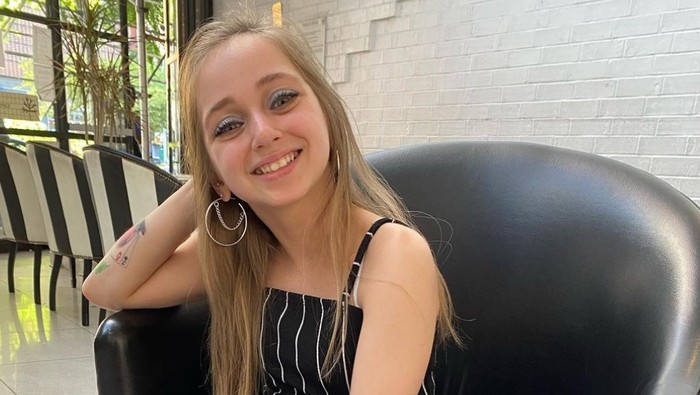 Wanita 23 Tahun Ini Tingginya Cuma 116 Cm, Kerap Disangka Anak SD