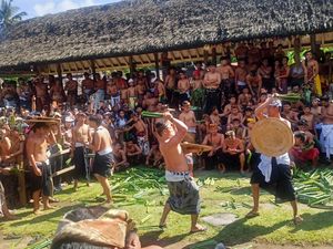 Tradisi Perang Pandan, Penghormatan Warga Tenganan kepada Dewa Perang