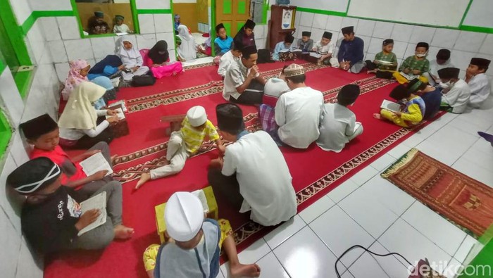 Aktivitas mengaji di Kabupaten Bandung