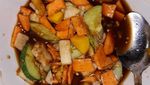 Asam Segar! 20 Rujak Buah Enak Ada di Sini