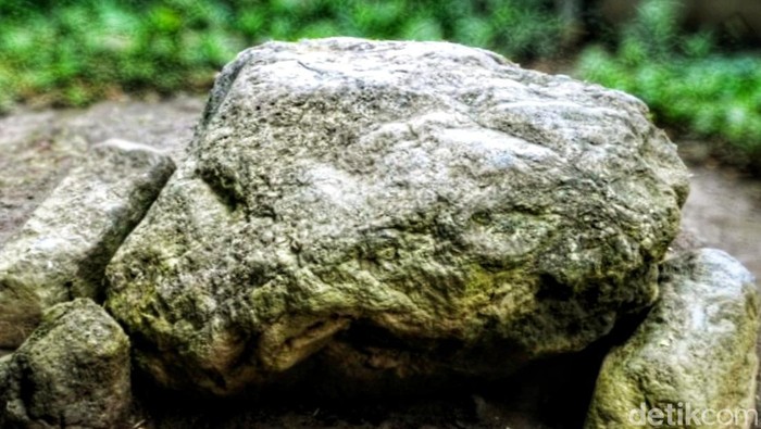 batu megalitikum