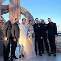 Resepsi pernikahan Adinia Wirasti dan Michael Wahr digelar di Sofitel Bali, Nusa Dua, pada Sabtu (10/6/2023). Banyak hal menarik dari dekorasi yang bisa kamu jadikan inspirasi. Foto: Instagram/@lxemoments