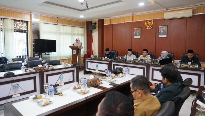 DPRD umumkan pengunduran diri Walkot Jambi Syarif Fasha