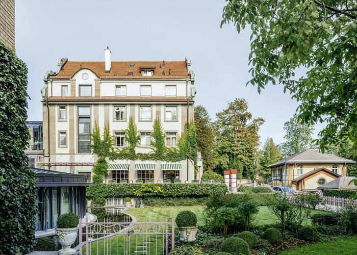 Sekolah termahal di dunia, Institut auf dem Rosenberg, Swiss.