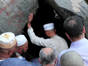 6 Fakta Gua Hira, Tempat Penuh Sejarah Bagi Umat Muslim Seluruh Dunia