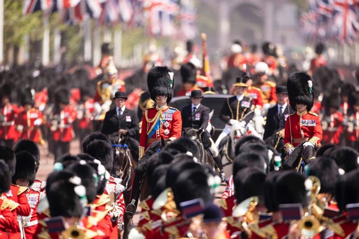 Latihan pawai Trooping the Colour