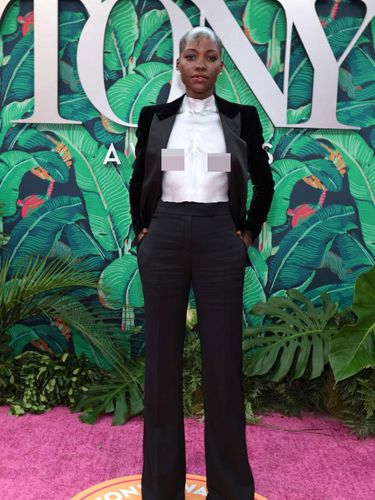 Lupita Nyong'o di Tony Awards 2023 (EDITORS NOTE: Image contains nudity.) Lupita Nyong'o at the 76th Tony Awards held at the United Palace Theatre on June 11, 2023 in New York City. (Photo by Steve Eichner/WWD via Getty Images)
