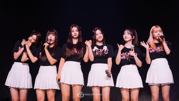 Showcase NMIXX di Jakarta