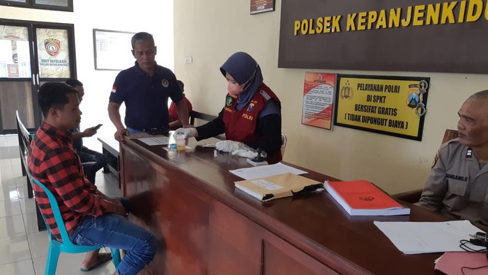 Pelaku perusakan di Blitar
