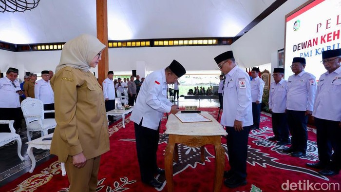 Pelantikan ketua PMI Banyuwangi