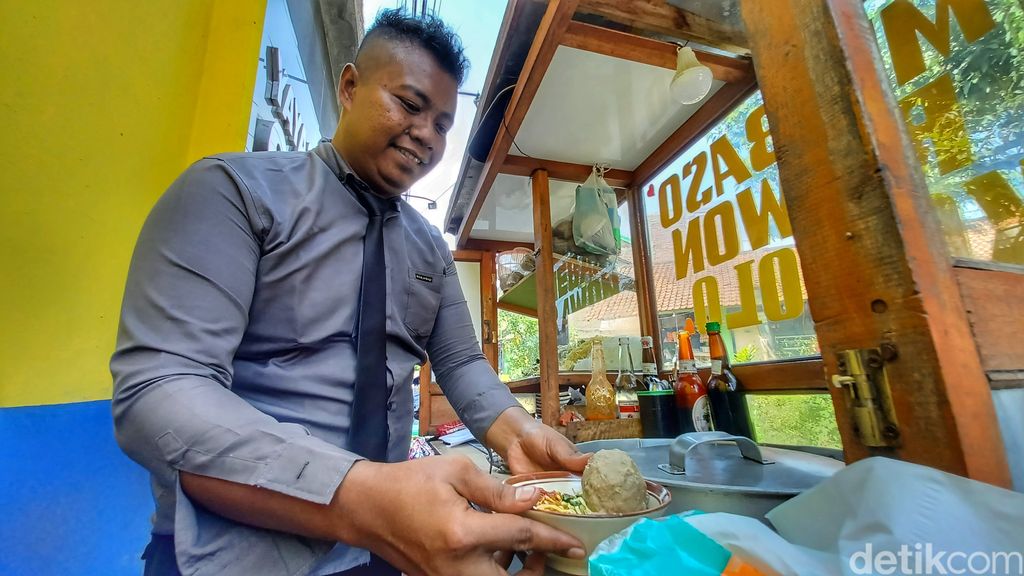 Penjual bakso di Kabupaten Bandung.