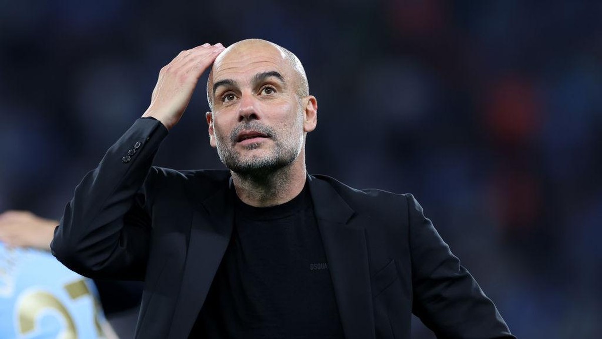 Carlo Mazzone sudah seperti ayah bagi Pep Guardiola. (Foto: Getty Images/Alex Livesey - Danehouse)