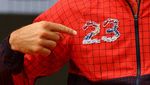 Pose Djokovic dengan 23 Trofi Grand Slam