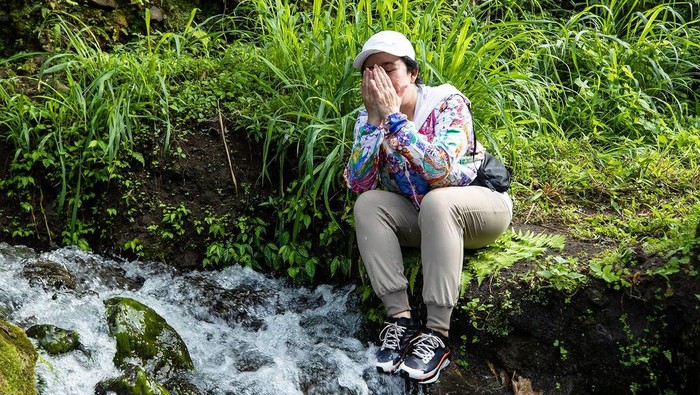 Puan Maharani trekking