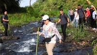 Dalam sebuah unggahan terlihat betapa banyak staf yang diajak Puan untuk menjelajah alam ini (Foto: BTN Gunung Merapi/Instagram)