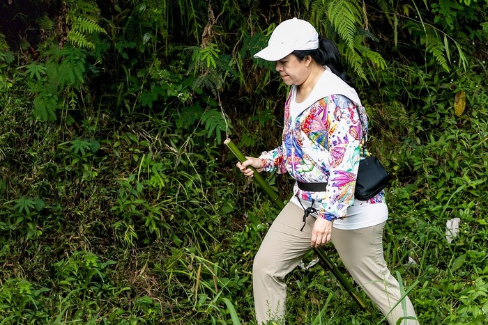 Puan Maharani trekking