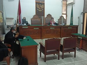 KPK Tak Hadir, Sidang Gugatan Praperadilan Hasbi Hasan Kembali Ditunda