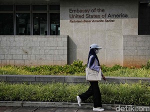 Ragam Asa Warga Jakarta Setelah Trotoar Depan Kedubes AS Dibuka