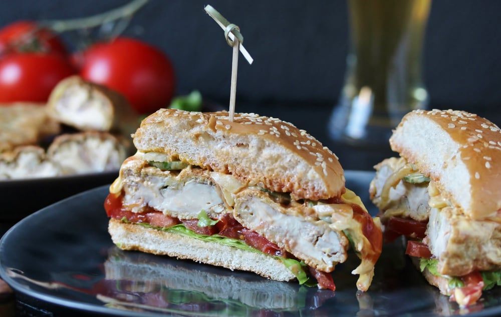 5 Makanan Eksotis yang Nikmat, Tarantula Goreng hingga Sandwich Otak