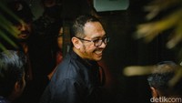 Jonathan bersaksi di sidang kasus penganiayaan terhadap anaknya.  