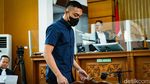 Potret Ayah David Ozora Jadi Saksi di Sidang Mario Dandy