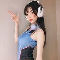 Ahyeong mengunjungi Kamboja dengan seorang teman untuk berwisata pada bulan Maret. Siapa sangka kepergiannya ke Kamboja berakhir bencana. Sejak Maret, Ahyeong seolah menghilang dari dunia luar. Foto: Instagram