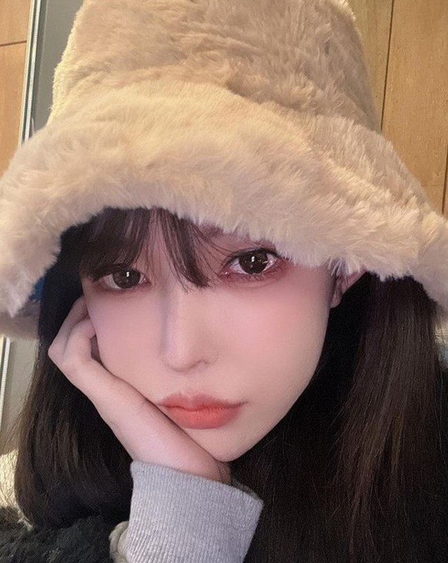 Inilah foto dari unggahan terakhirnya. Dalam keterangannya, wanita asal Korea Selatan itu mengaku ingin menghilang untuk sementara waktu. Nyatanya, dia menghilang untuk selamanya. Foto: Instagram