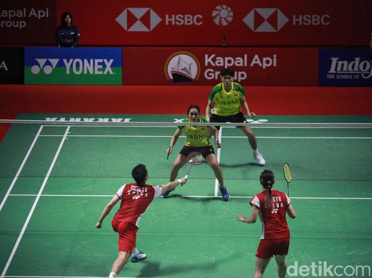 Ganda Campuran RI Diterkam Pasangan Nomor Satu Dunia