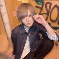 Untuk membuktikan bahwa foto-fotonya asli, ia sering kali membuat video transformasi. Hatenyan sendiri mengakui bahwa dirinya memang mengedit fotonya agar semakin cantik tapi sebagian besar perubahannya adalah hasil dari makeup.Foto: Dok. Instagram/Twitter Hatenyan