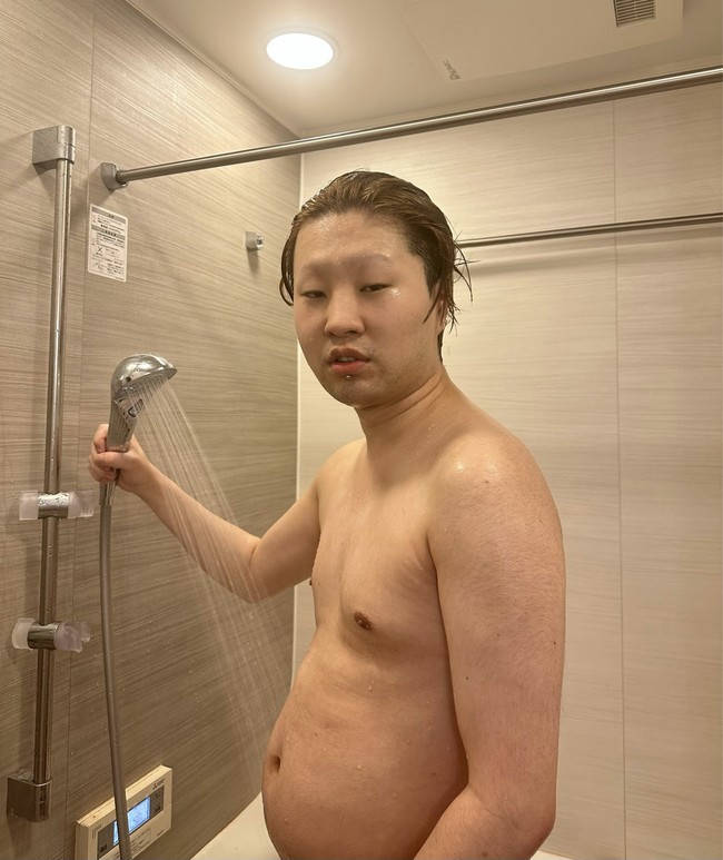 Begini penampilannya sebelum dandan. Foto: Dok. Instagram/Twitter Hatenyan