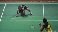 Babak 32 besar Indonesia Open 2023 dimainkan di Istora Senayan, Jakarta, pada Selasa (13/6) mulai pukul 09.00 WIB. Di nomor tunggal putri, ada duel Gregoria Mariska kontra wakil India, Pusarla Sindhu.