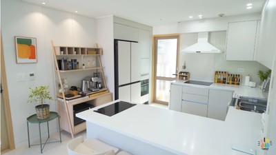 Kimbab Family Pamer Dapur Baru, Minimalis dan Serba Putih!