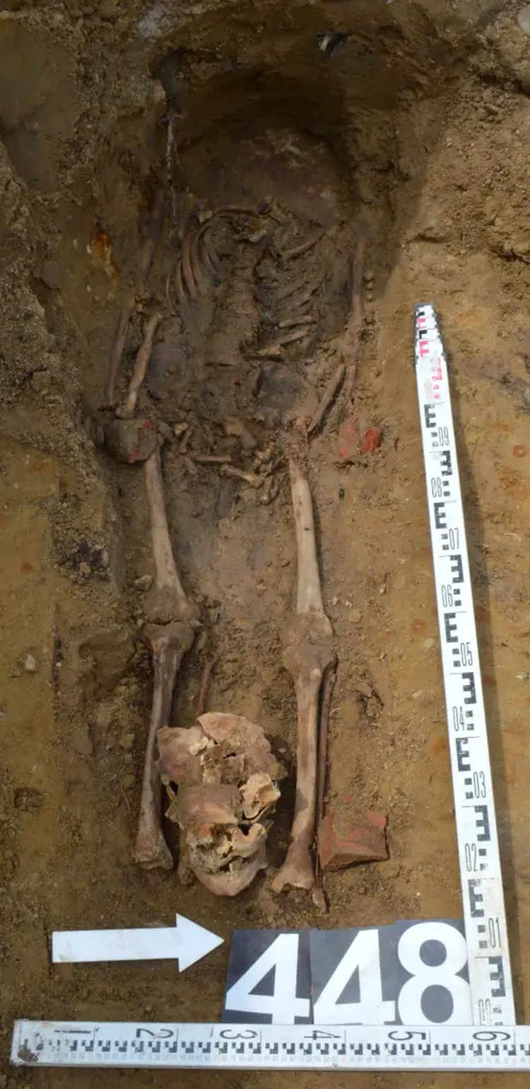 Kuburan massal vampir di Polandia