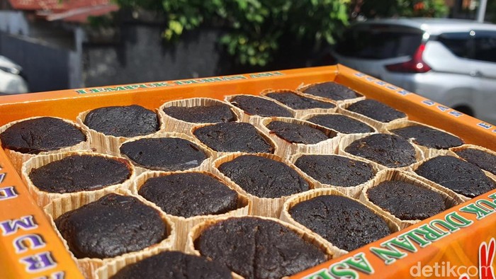 Lempuk Durian, makanan khas Bengkalis, Riau. (Raja Adil Siregar/detikSumut)